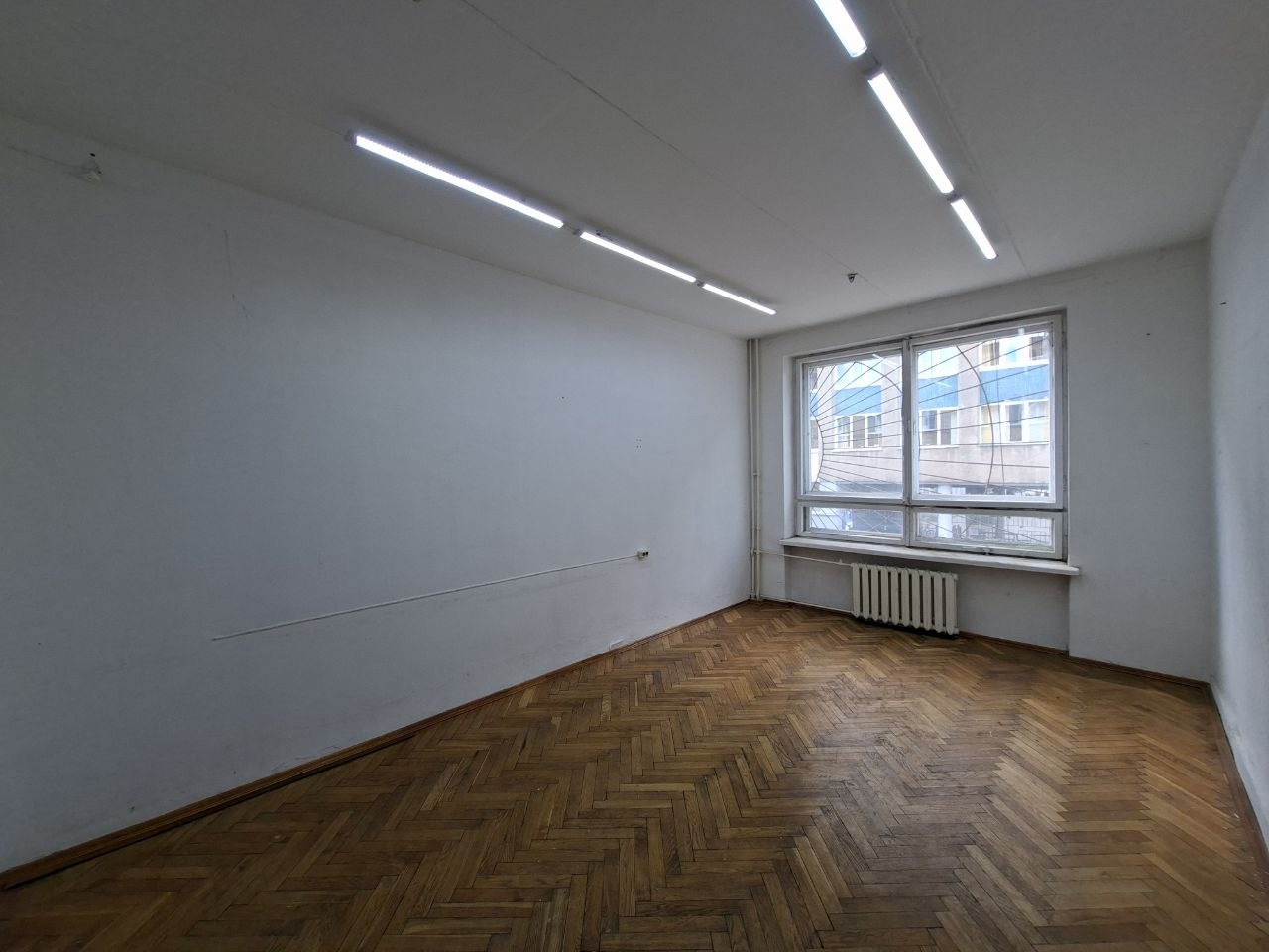 ул. Хмельницкого,8 (помещение 212)