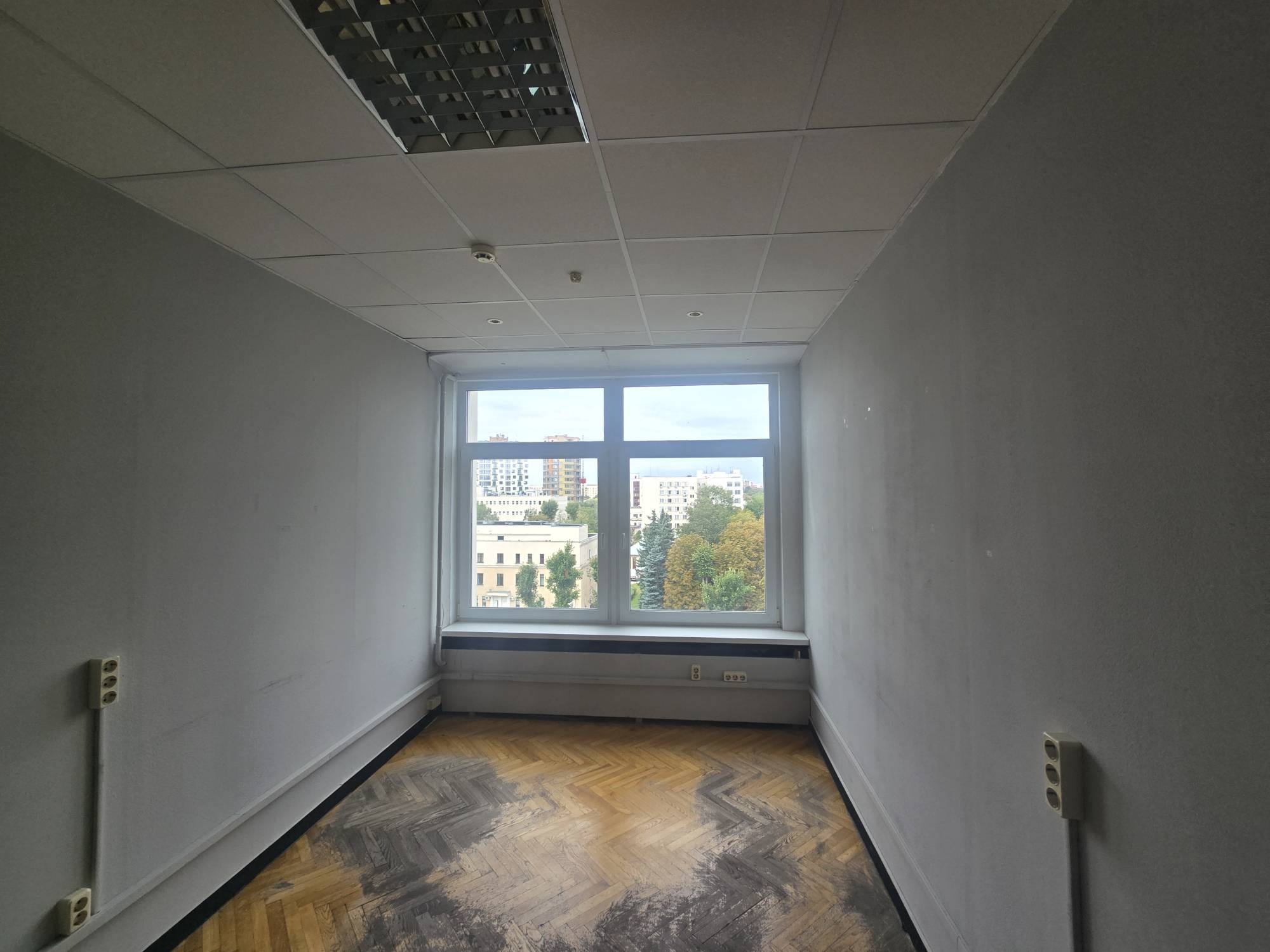 ул. Веры Хоружей,29 (помещение 601Г)