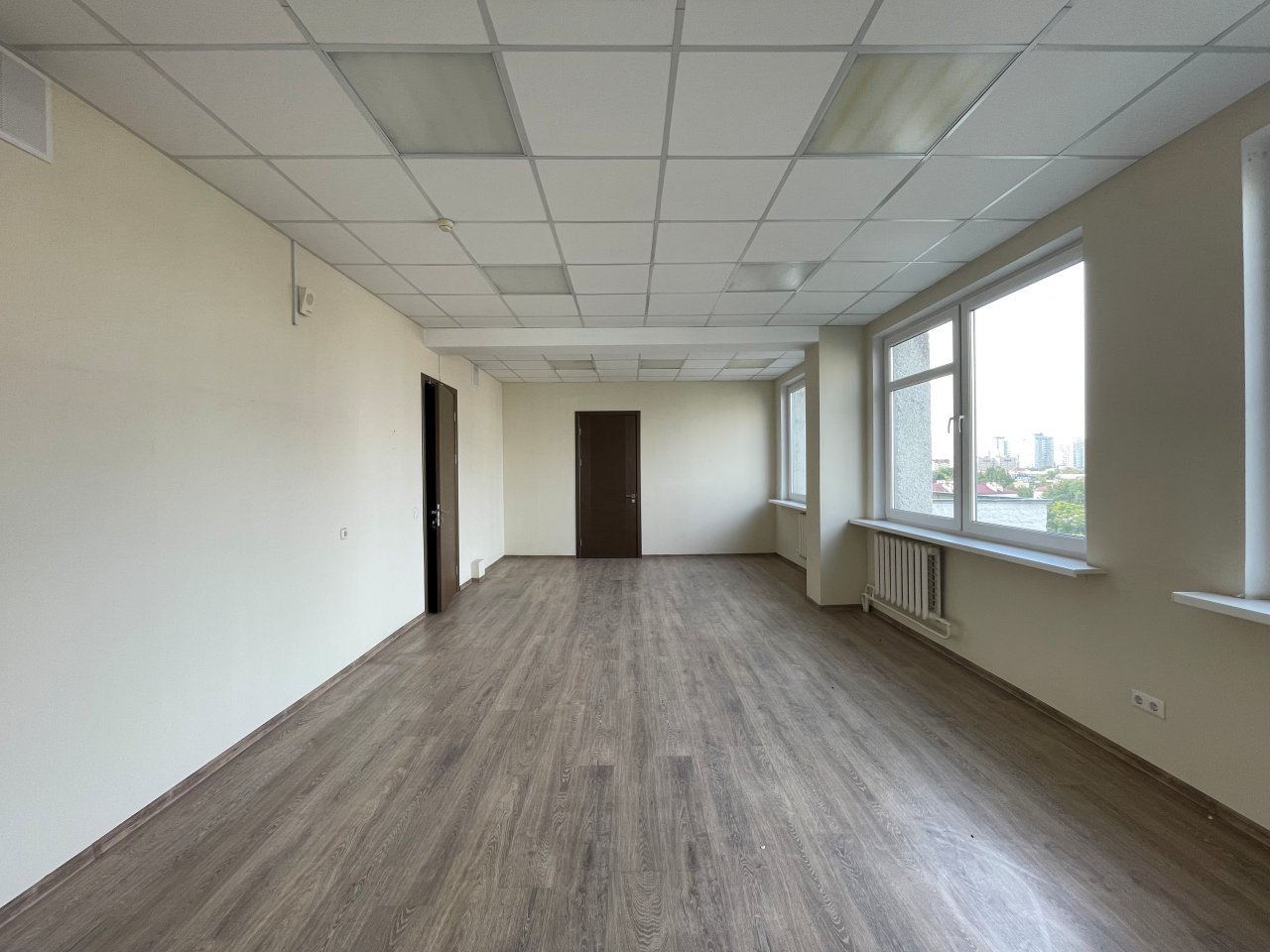 ул. Веры Хоружей,31А/1 (помещение 705)