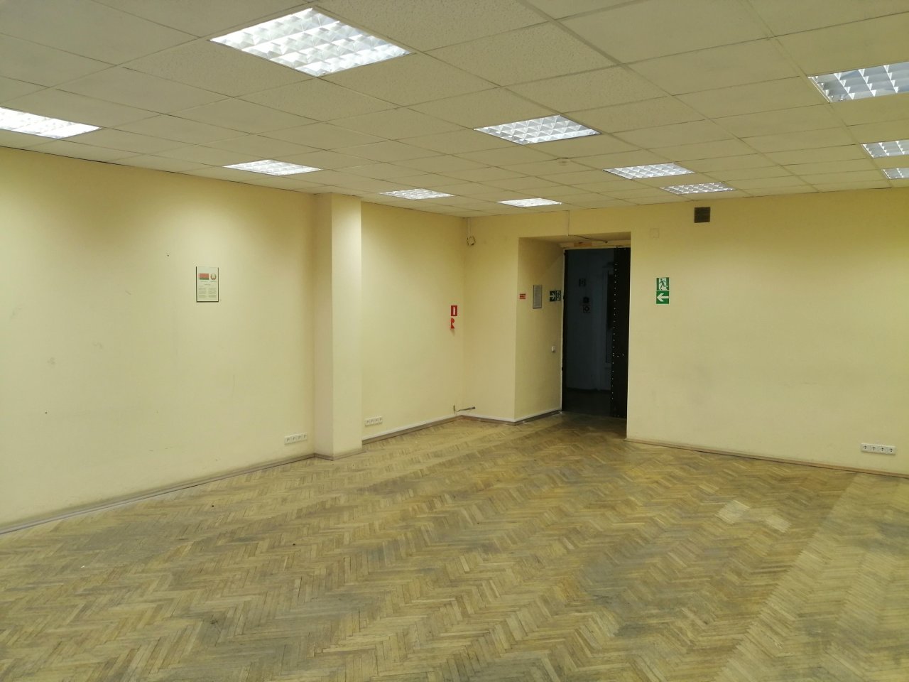ул. Веры Хоружей, 29 (помещение 602)