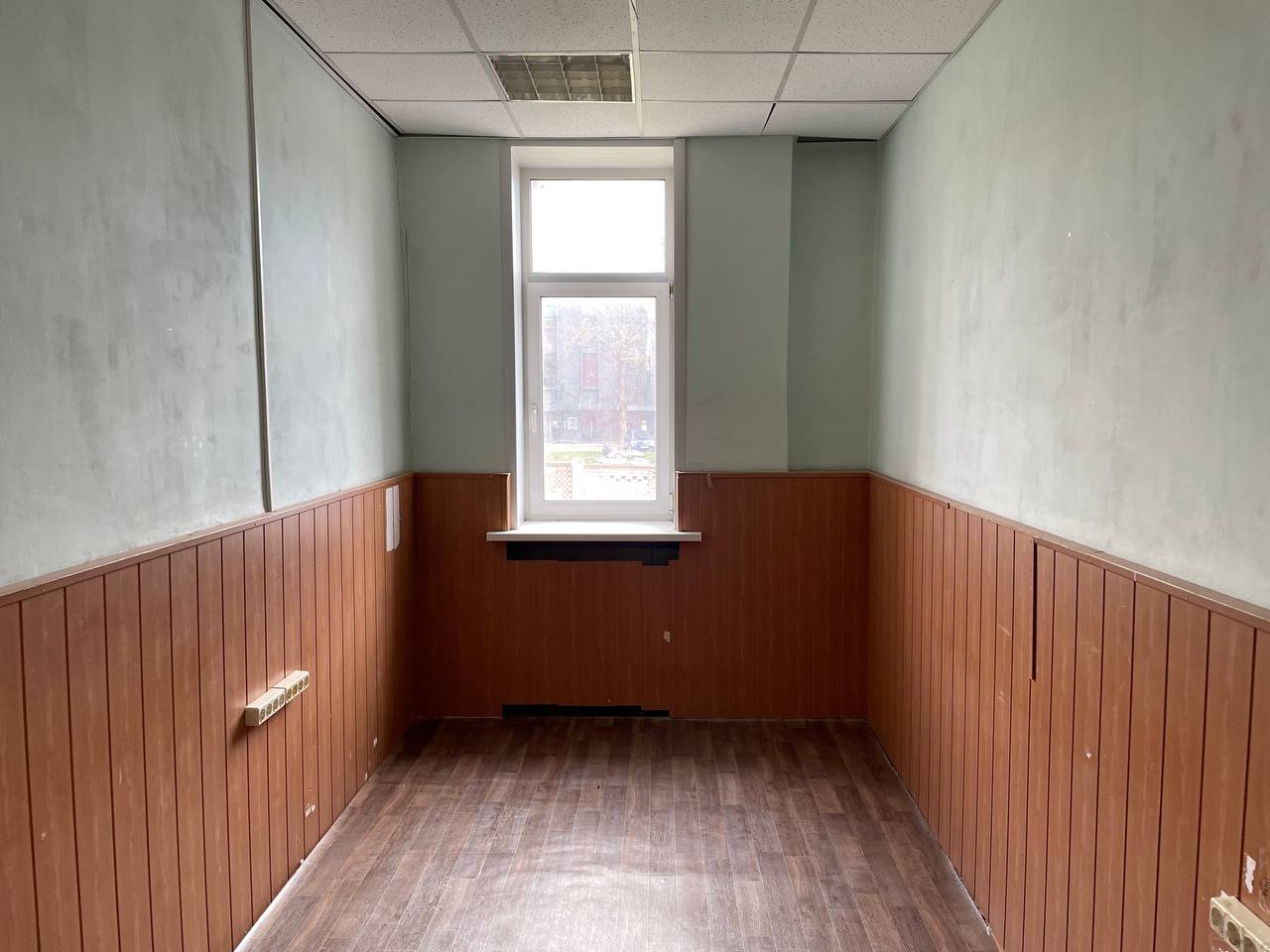 ул. Долгобродская, 14 (помещение 21)