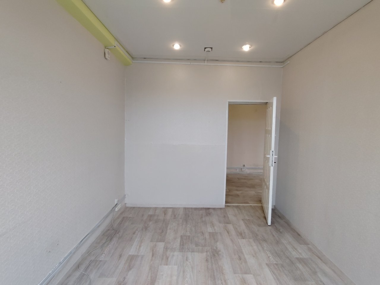 ул. Франциска Скорины, 51 (помещение 516Б)