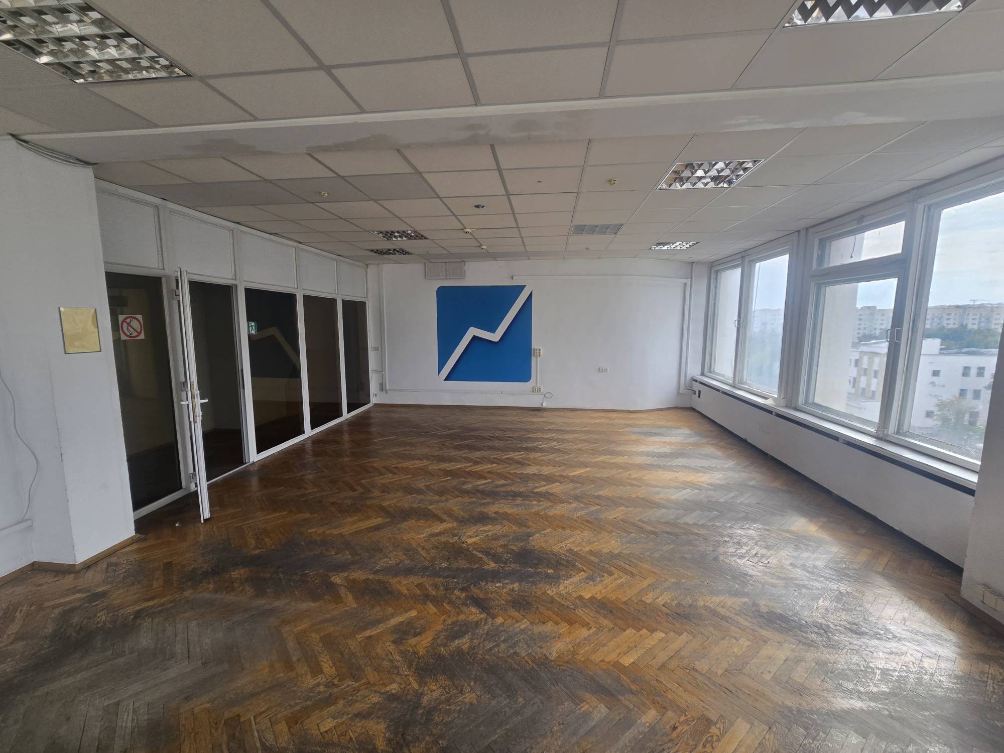 ул. Веры Хоружей,29 (помещение 601Б)