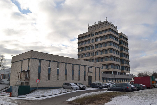 ул. Платонова 10