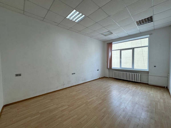 ул. Хмельницкого,8 (помещение 402)