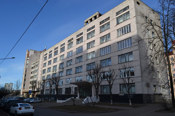 ул. Серафимовича, 11, Ленинский район