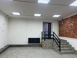 ул. Хмельницкого, 8 (помещение 13)