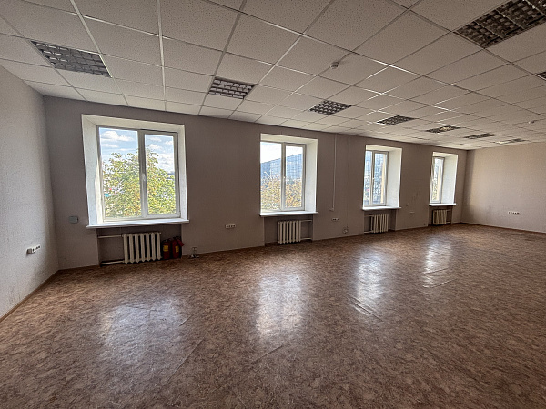 ул. Веры Хоружей,3 (помещение 303В)