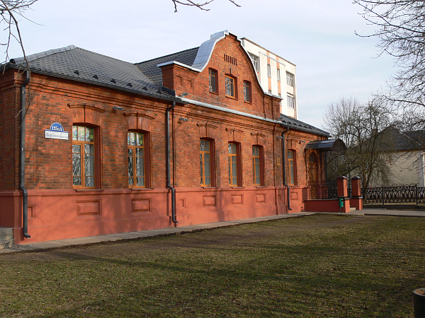 ул. Первомайская,125