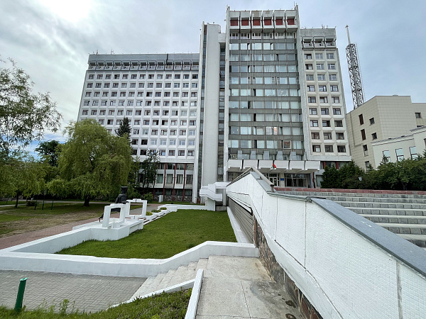 ул. Максима Богдановича, 155 (литер А 1-12/к-кп), Советский район